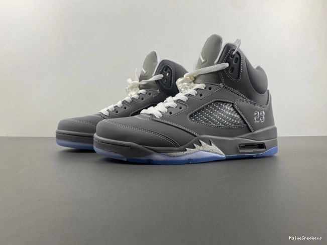 MaikeSneakers Wolf 5 Grey Retro Jordan Air 136027-005 0726